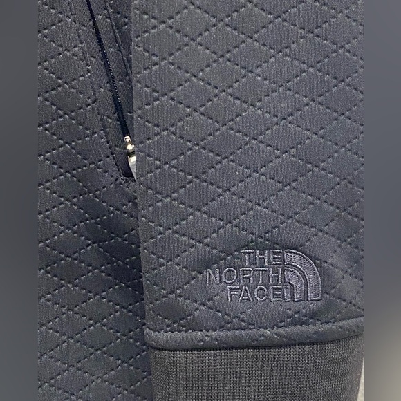 The North Face, Recover Up, Black quilted, Fleece Lined Jacket, Activewear Sz M. - Picture 5 of 9
